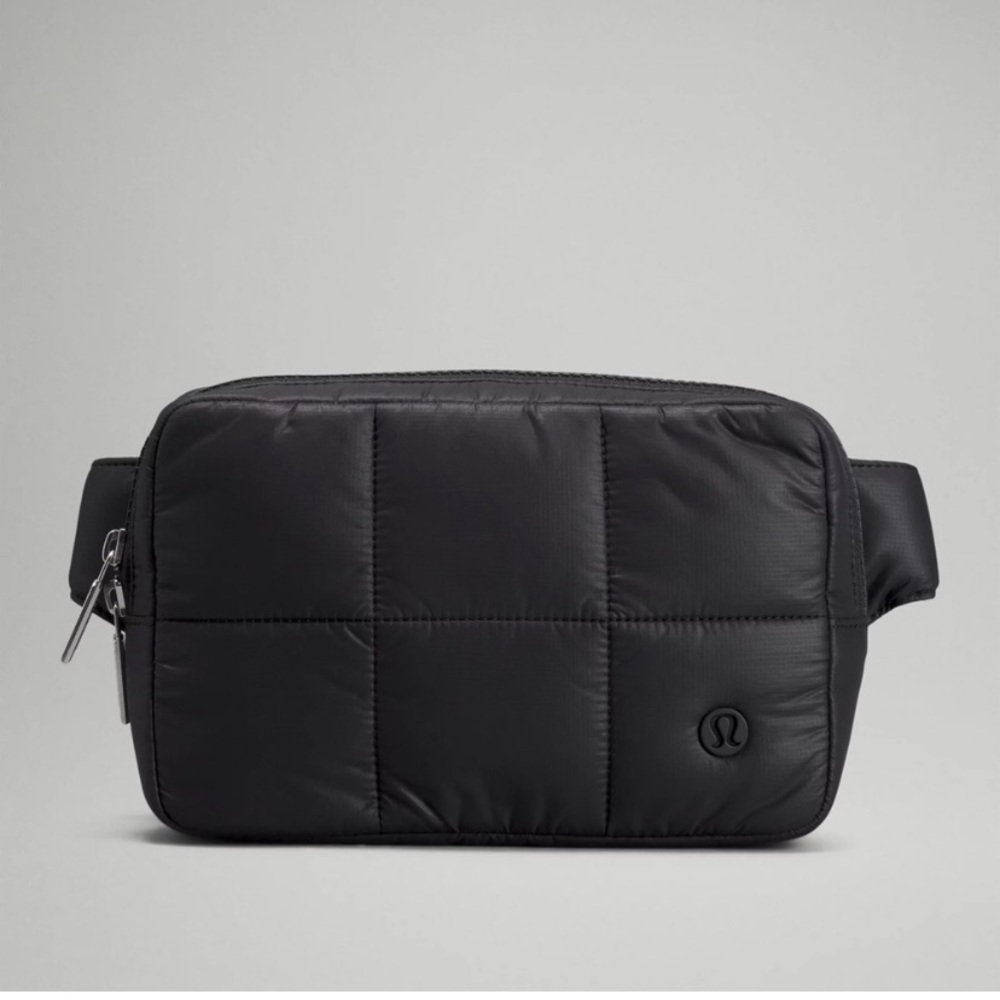 Lululemon Everywhere Belt Bag